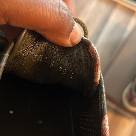 GUCCI SHAGREEN FLORAL SNEAKERS VINTAGE - Picture 5 of 10